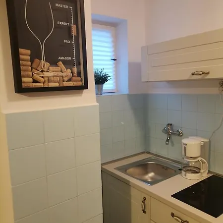 Lora Apartment *